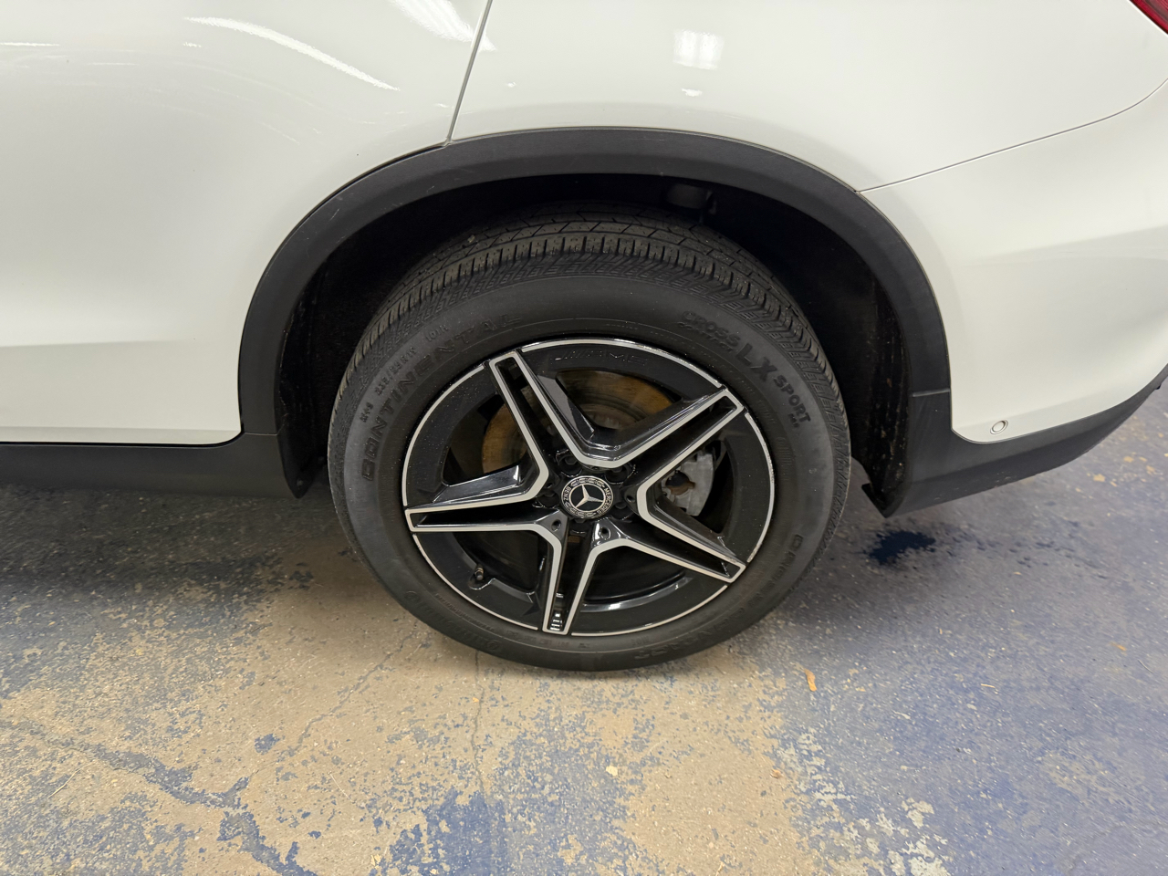 Mercedes-Benz GLC-Class GLC300 4MATIC 2021