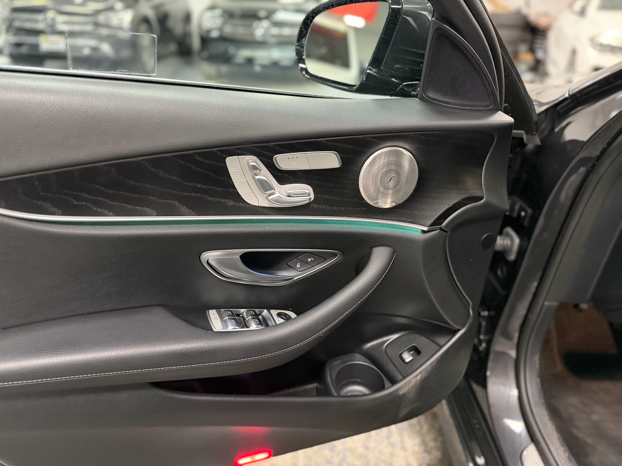 Mercedes-Benz E-Class E350 Sedan 4MATIC 2023