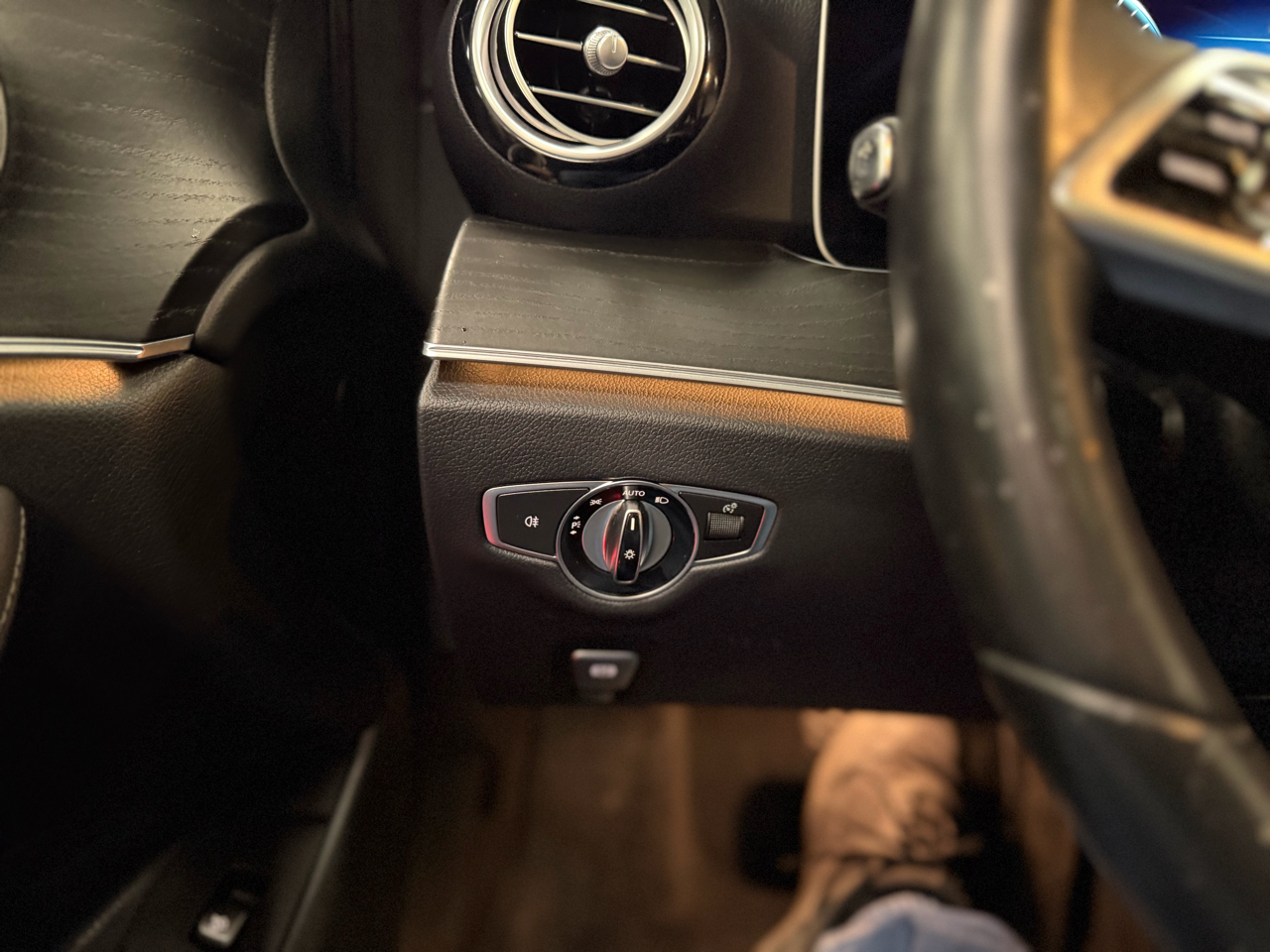 Mercedes-Benz E-Class E350 Sedan 4MATIC 2023