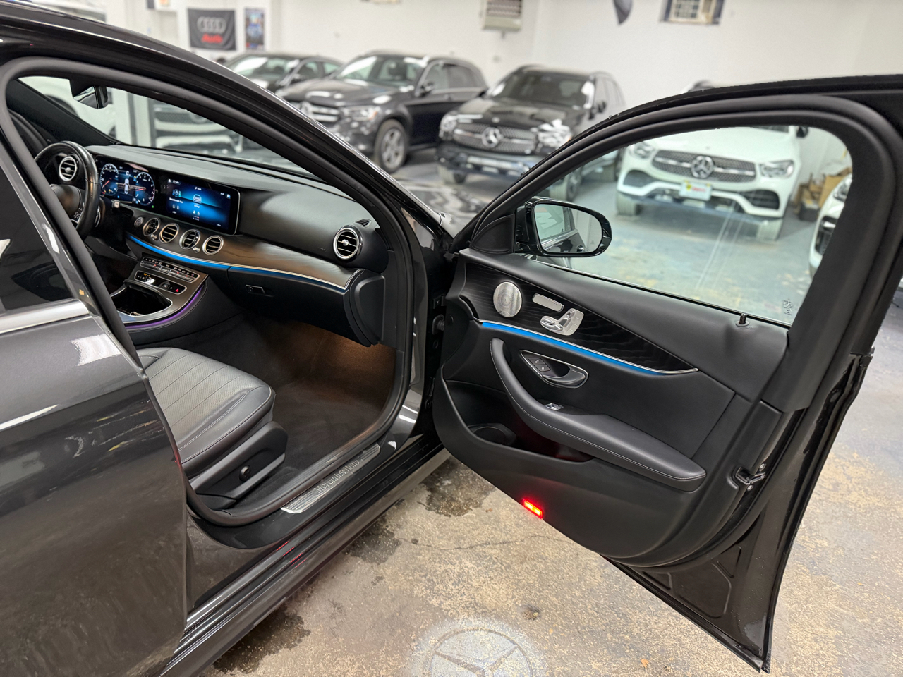 Mercedes-Benz E-Class E350 Sedan 4MATIC 2023