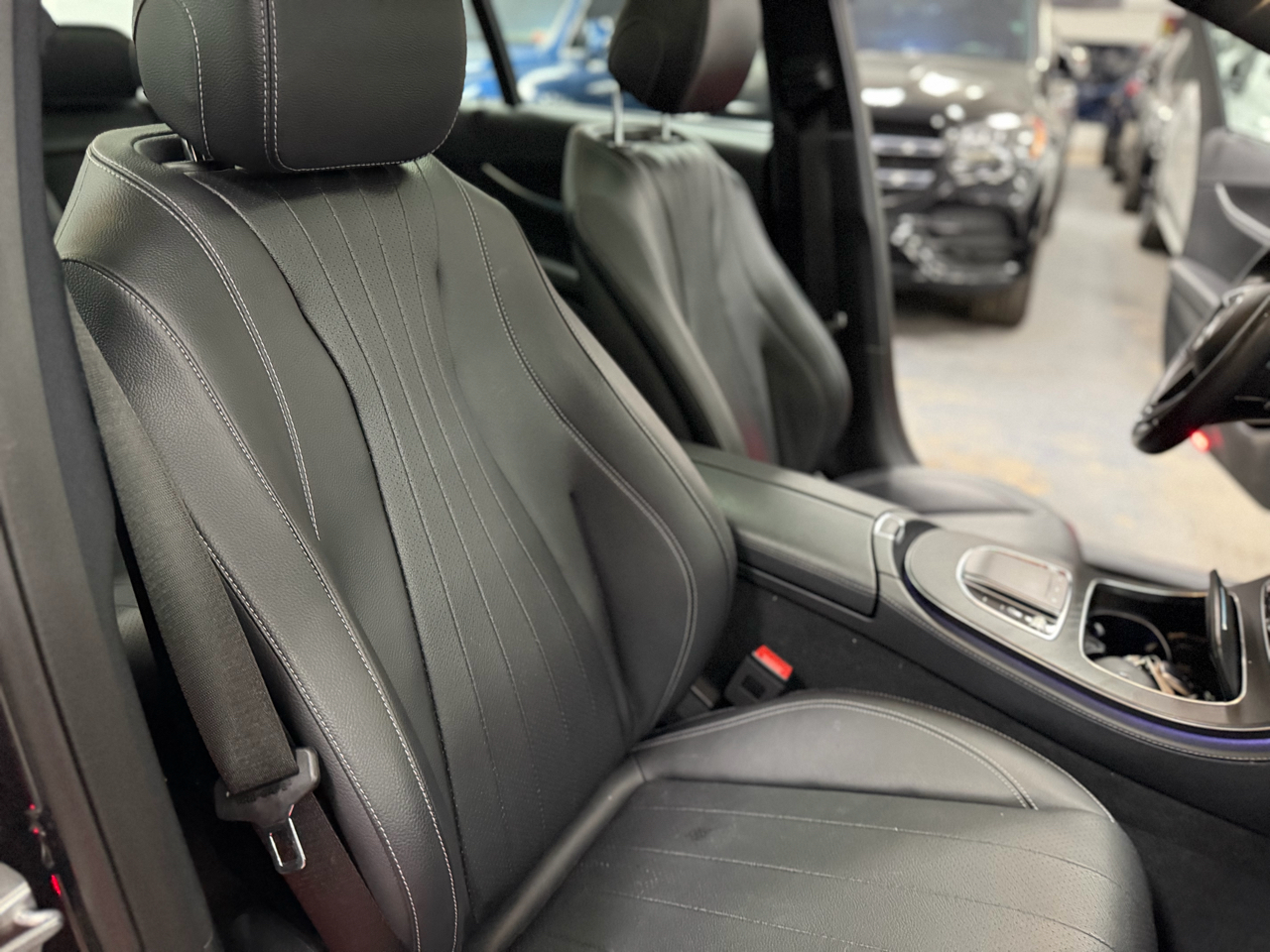 Mercedes-Benz E-Class E350 Sedan 4MATIC 2023