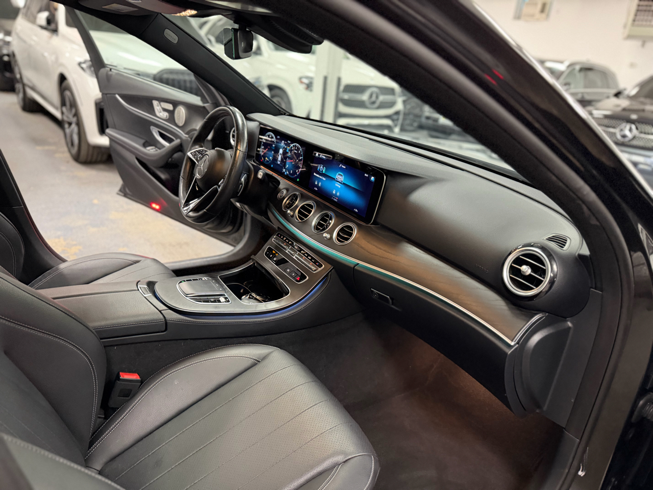 Mercedes-Benz E-Class E350 Sedan 4MATIC 2023