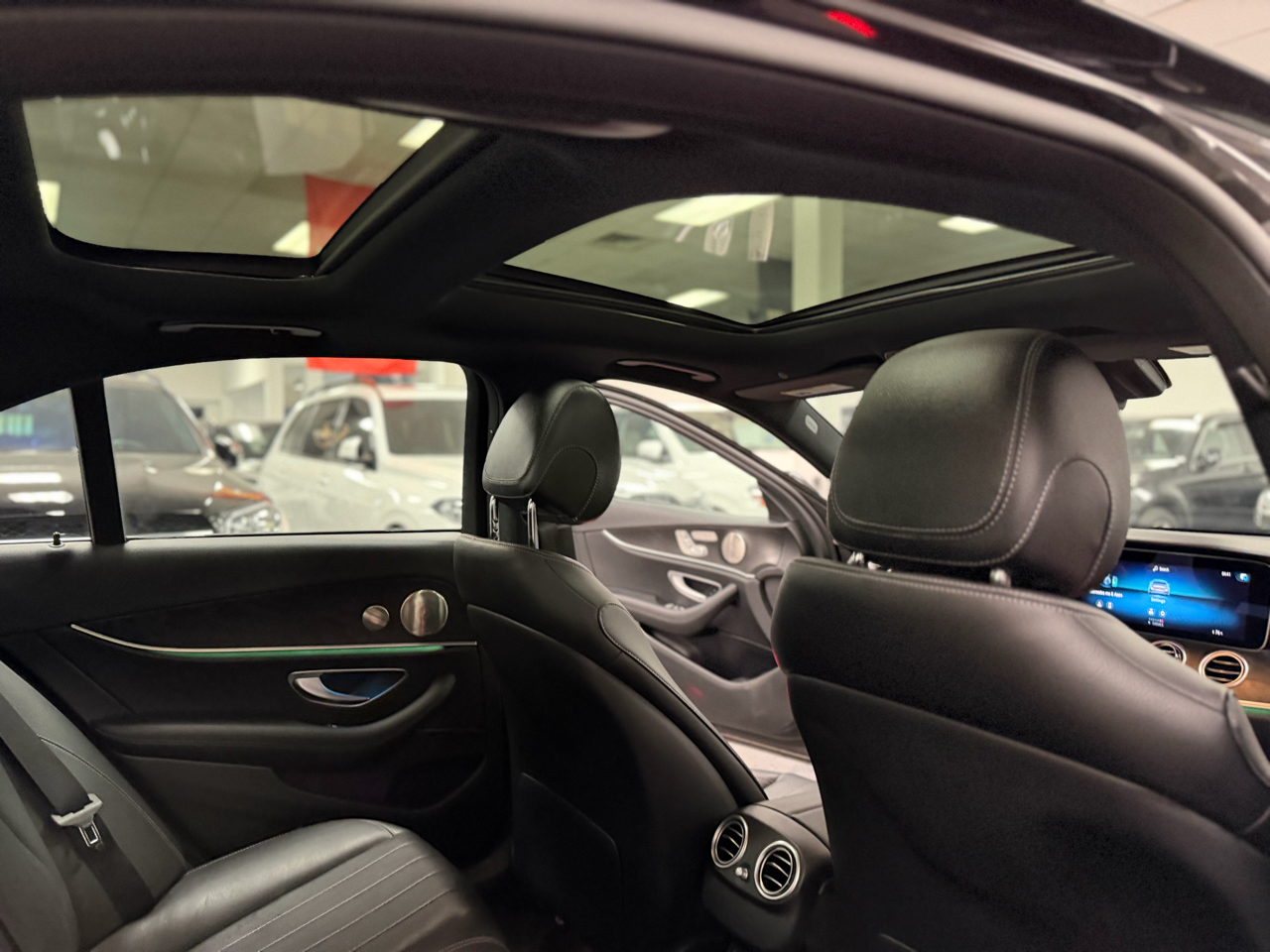 Mercedes-Benz E-Class E350 Sedan 4MATIC 2023