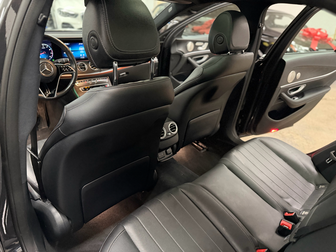 Mercedes-Benz E-Class E350 Sedan 4MATIC 2023