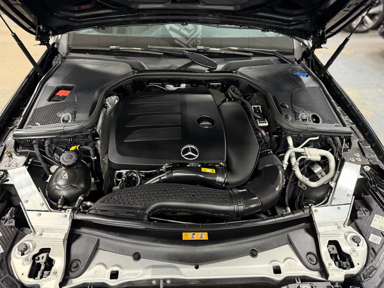 Mercedes-Benz E-Class E350 Sedan 4MATIC 2023