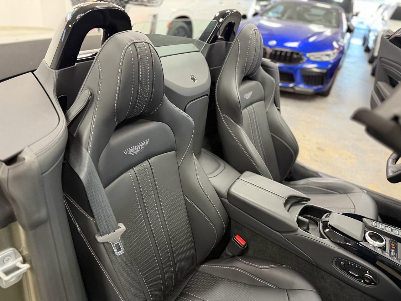 Aston Martin Vantage Roadster 2023