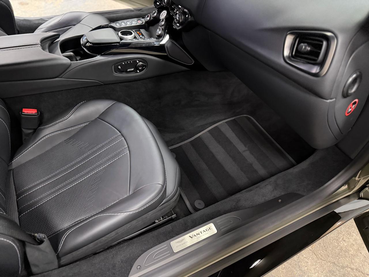 Aston Martin Vantage Roadster 2023