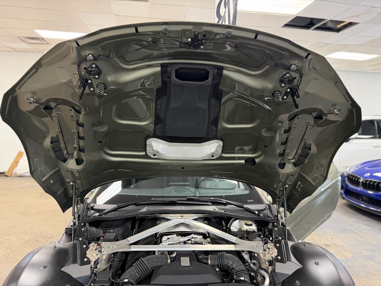 Aston Martin Vantage Roadster 2023