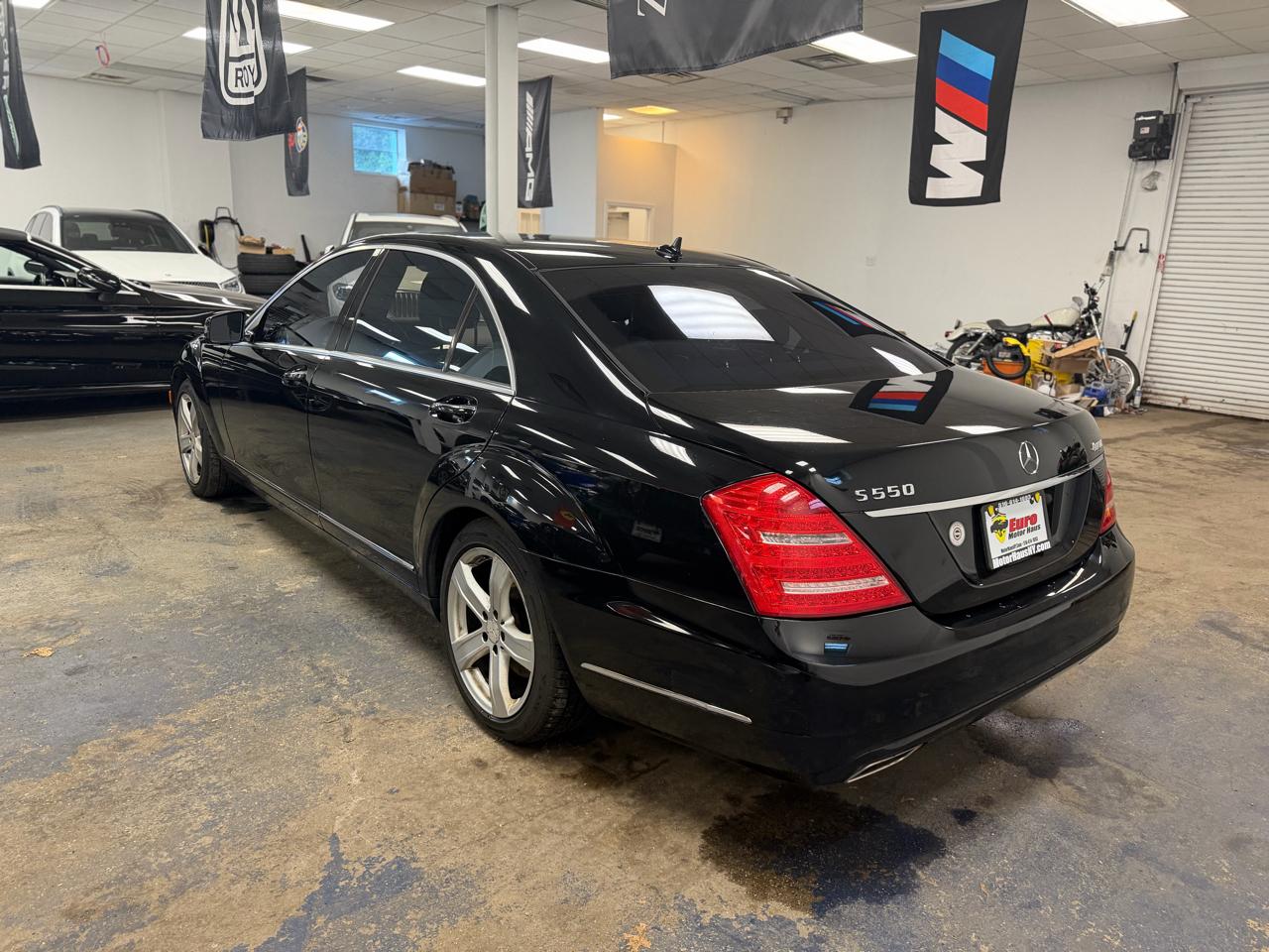 Mercedes-Benz S-Class S550 4-MATIC 2010