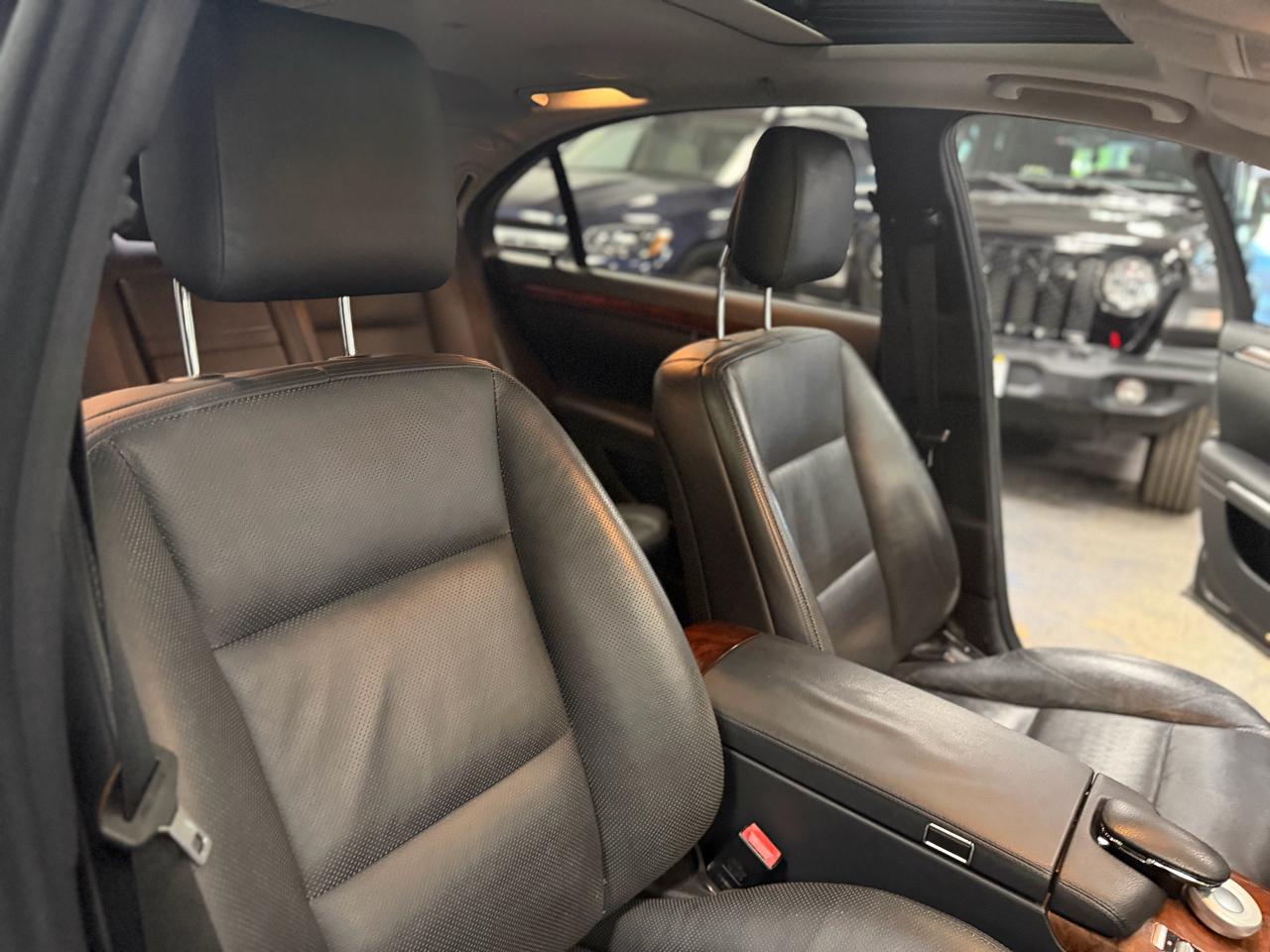 Mercedes-Benz S-Class S550 4-MATIC 2010