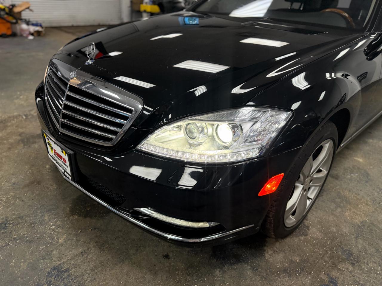 Mercedes-Benz S-Class S550 4-MATIC 2010
