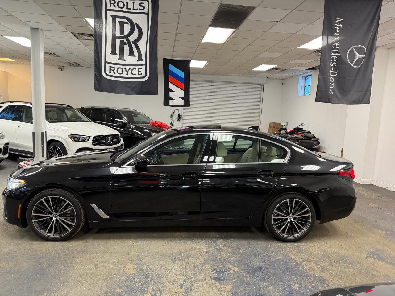 BMW 5-Series 530i xDrive 2022