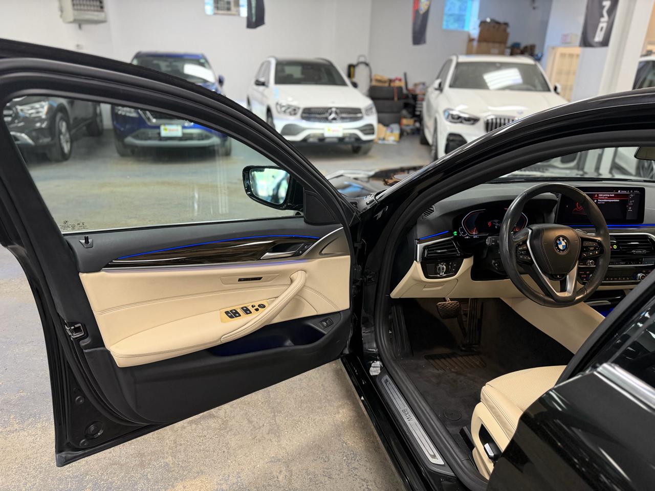 BMW 5-Series 530i xDrive 2022