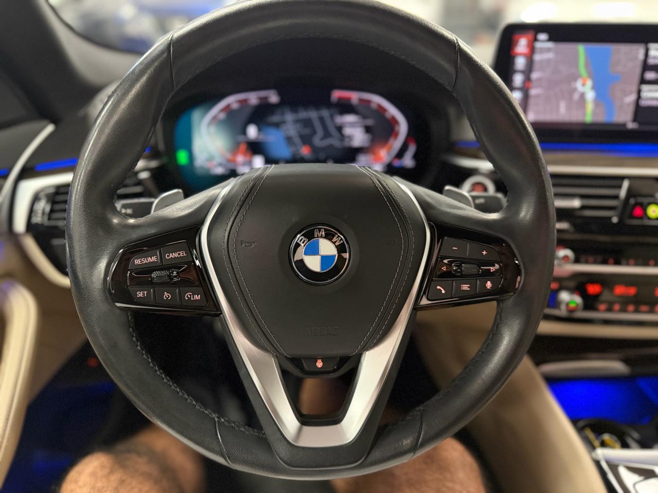 BMW 5-Series 530i xDrive 2022