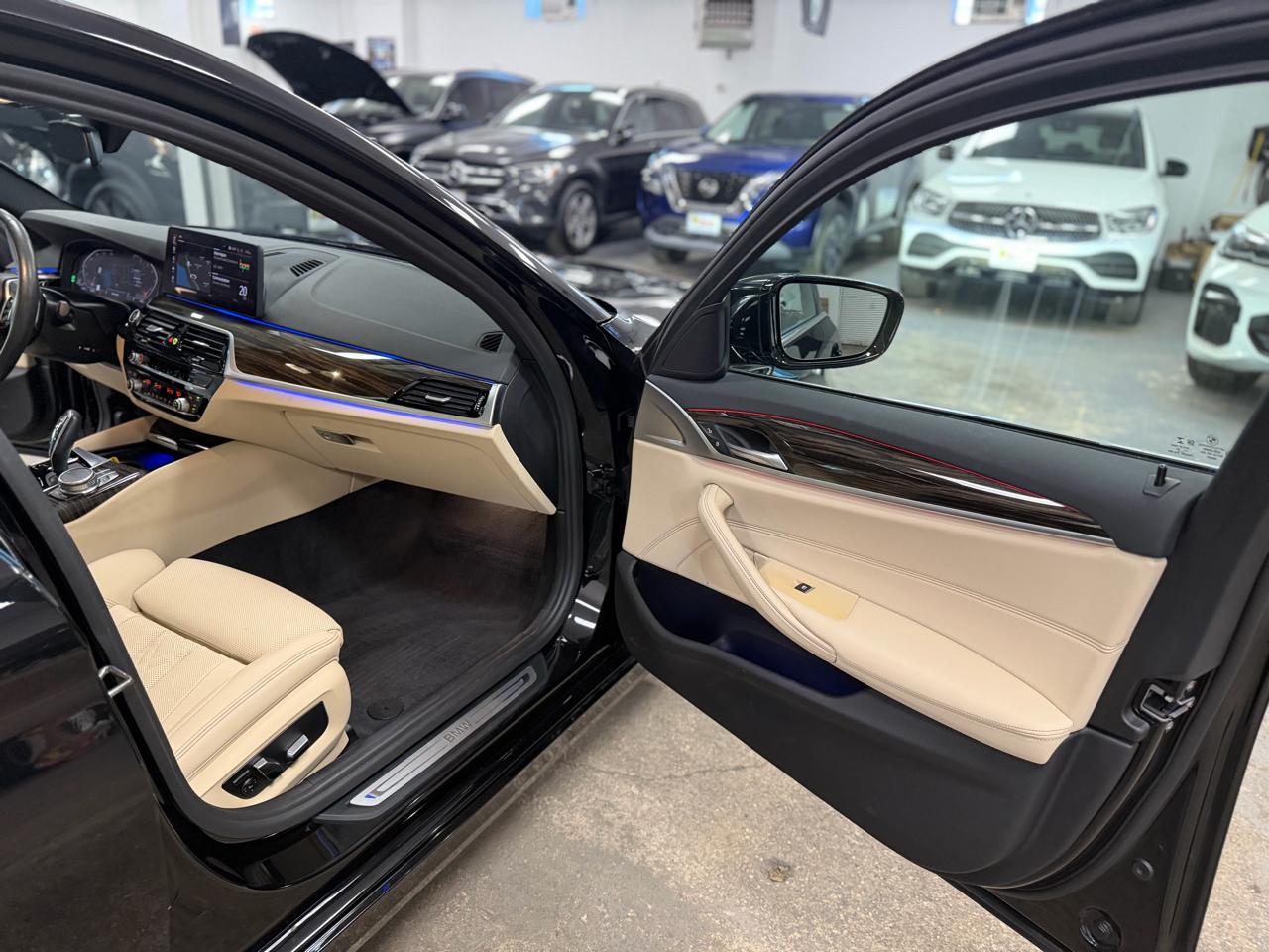 BMW 5-Series 530i xDrive 2022