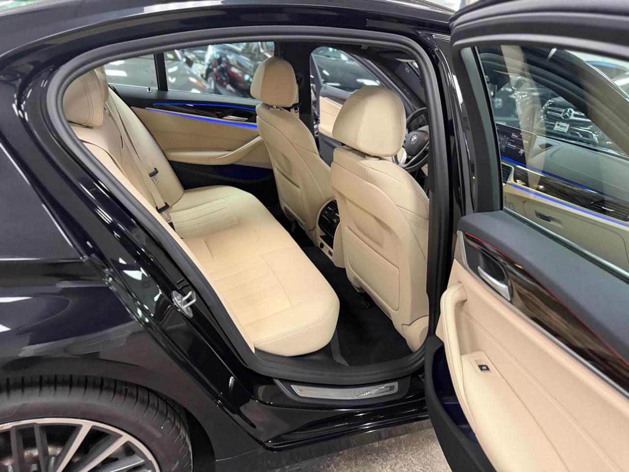 BMW 5-Series 530i xDrive 2022