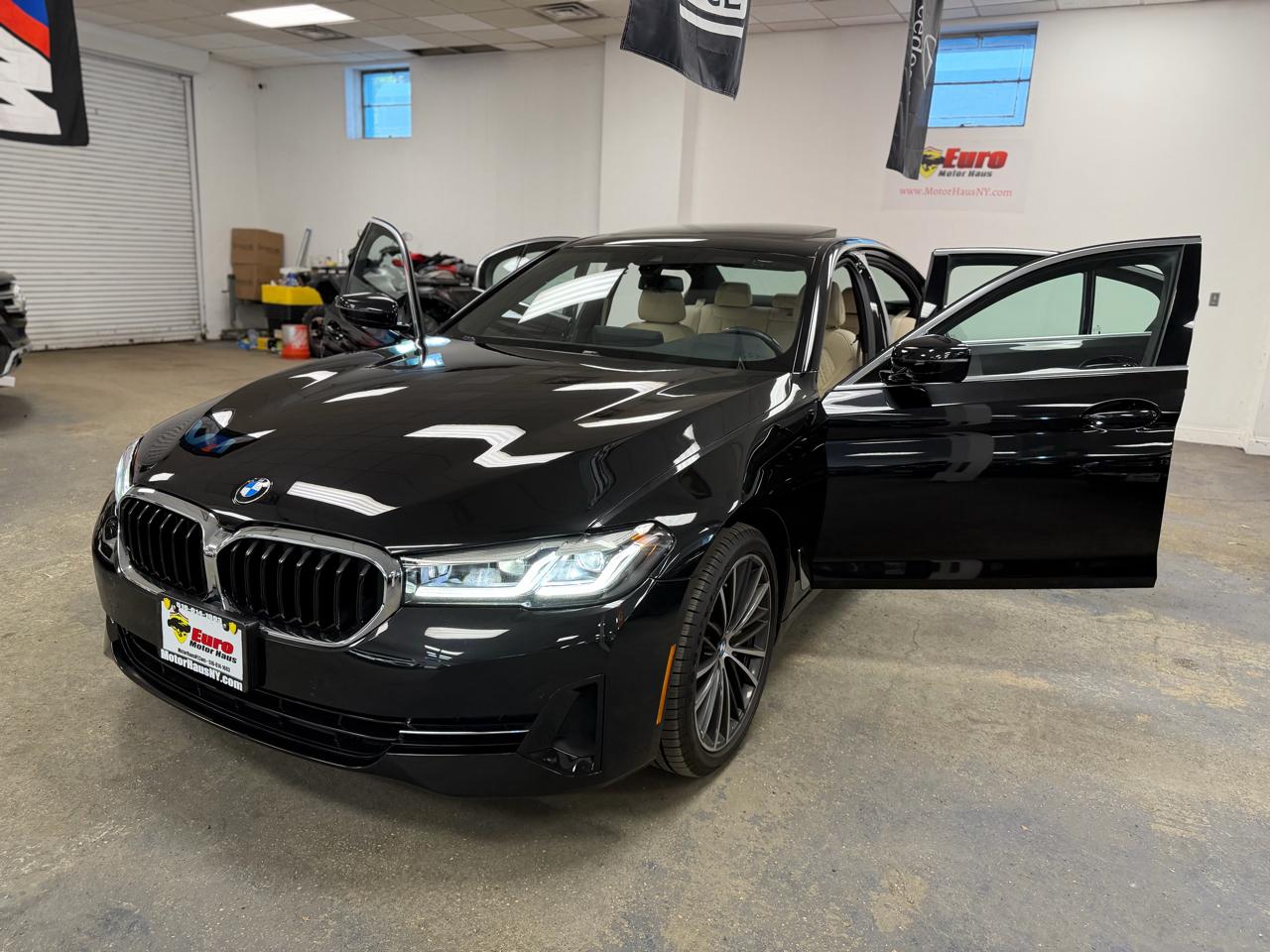 BMW 5-Series 530i xDrive 2022