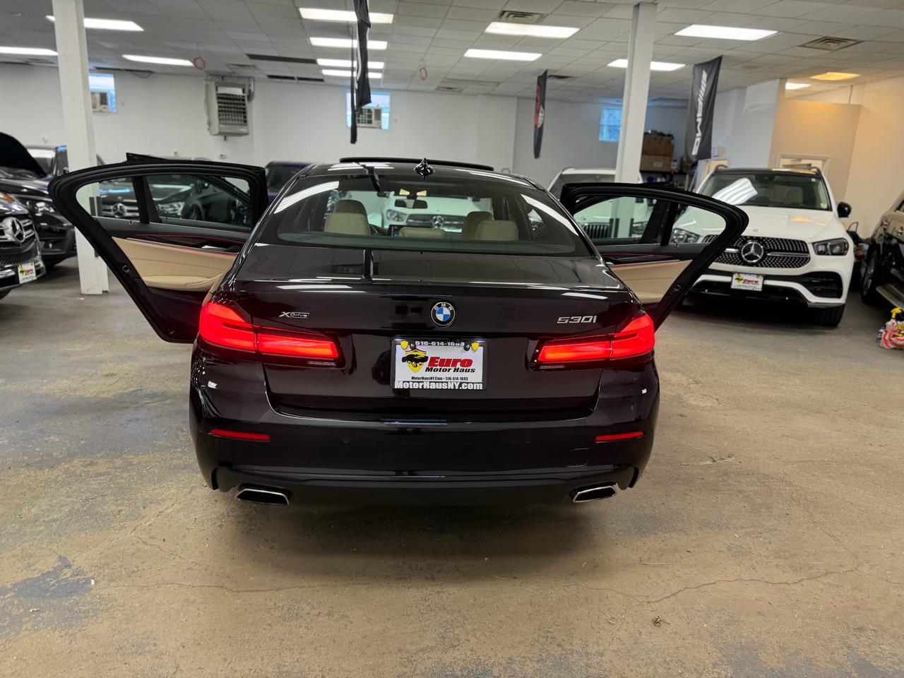 BMW 5-Series 530i xDrive 2022