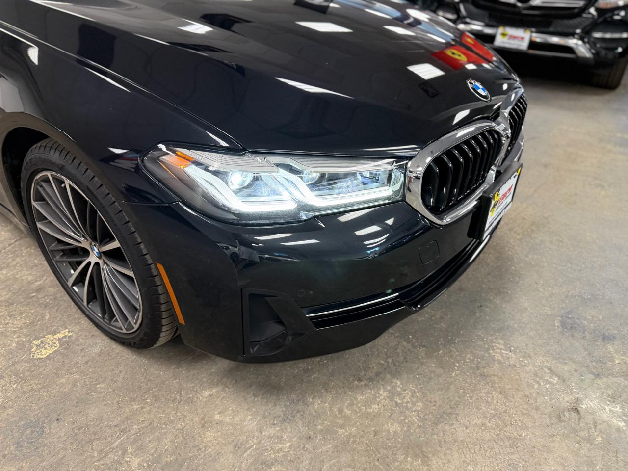 BMW 5-Series 530i xDrive 2022