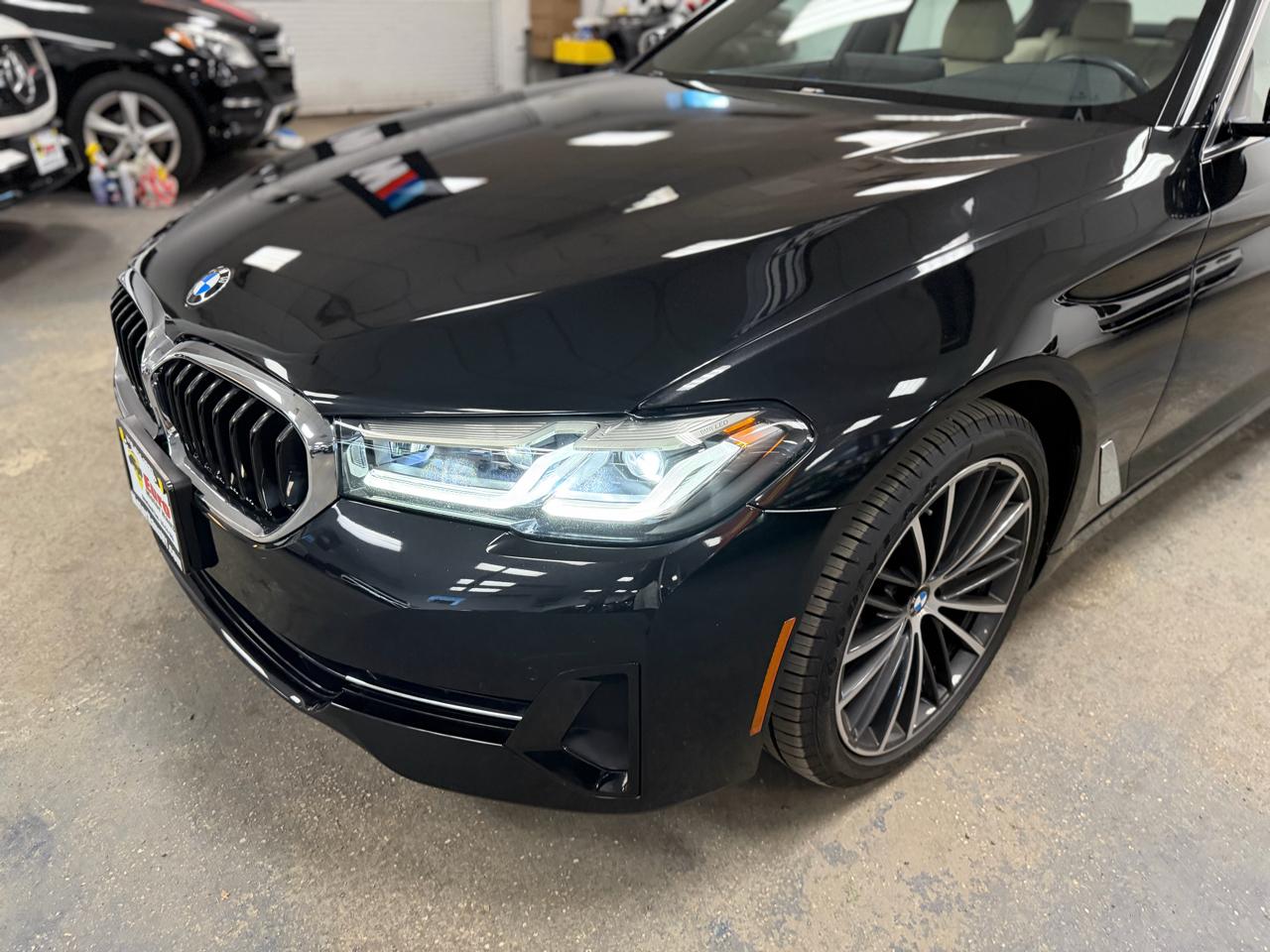 BMW 5-Series 530i xDrive 2022