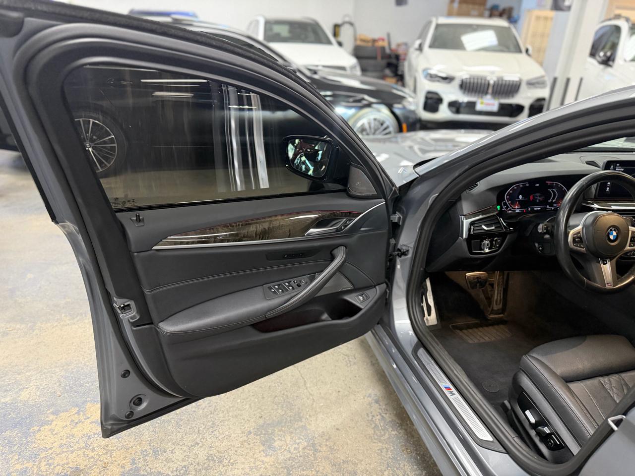 BMW 5-Series 540i xDrive 2023
