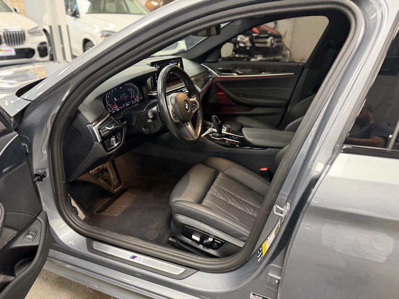 BMW 5-Series 540i xDrive 2023