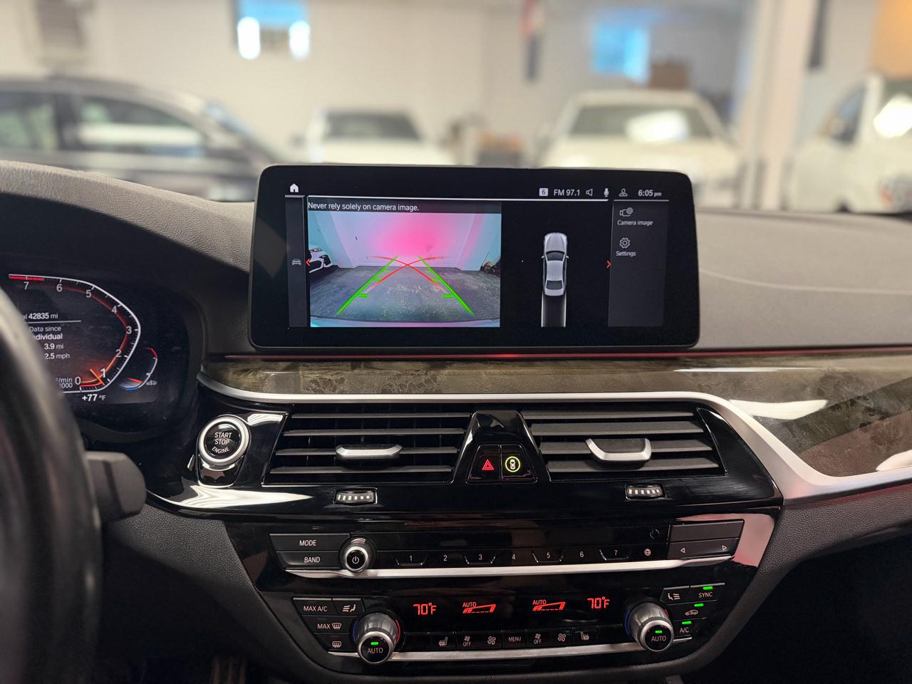 BMW 5-Series 540i xDrive 2023