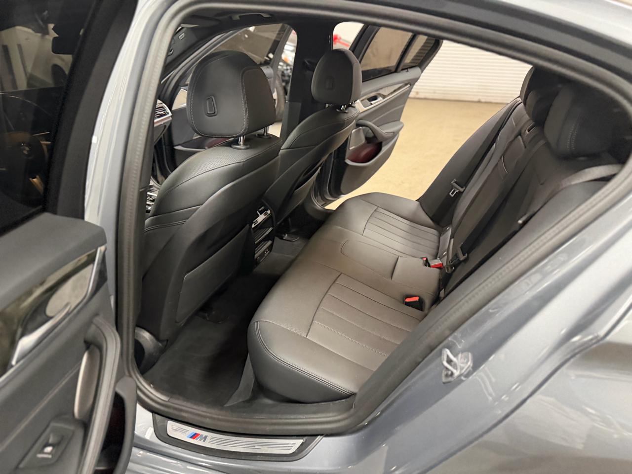 BMW 5-Series 540i xDrive 2023