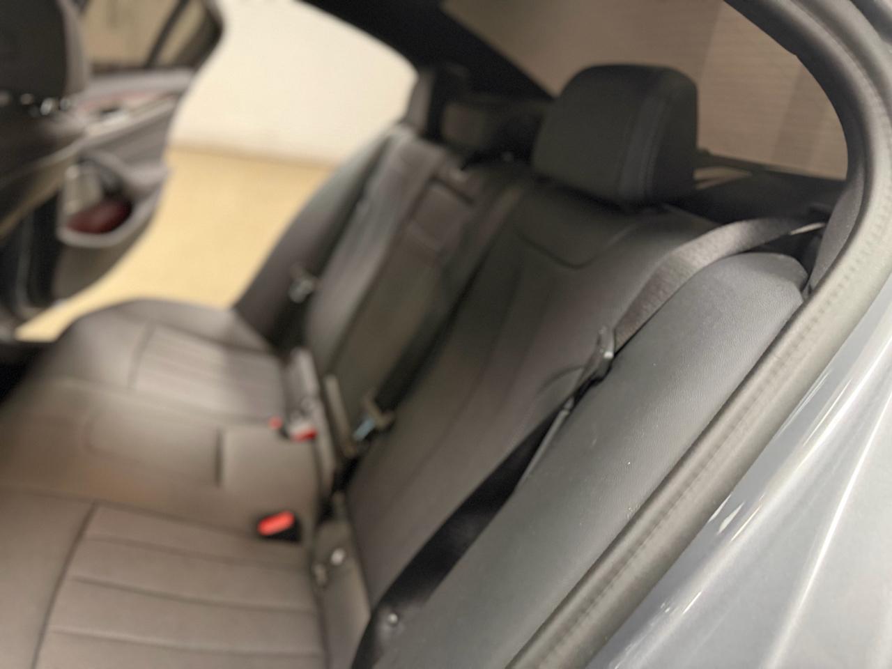 BMW 5-Series 540i xDrive 2023