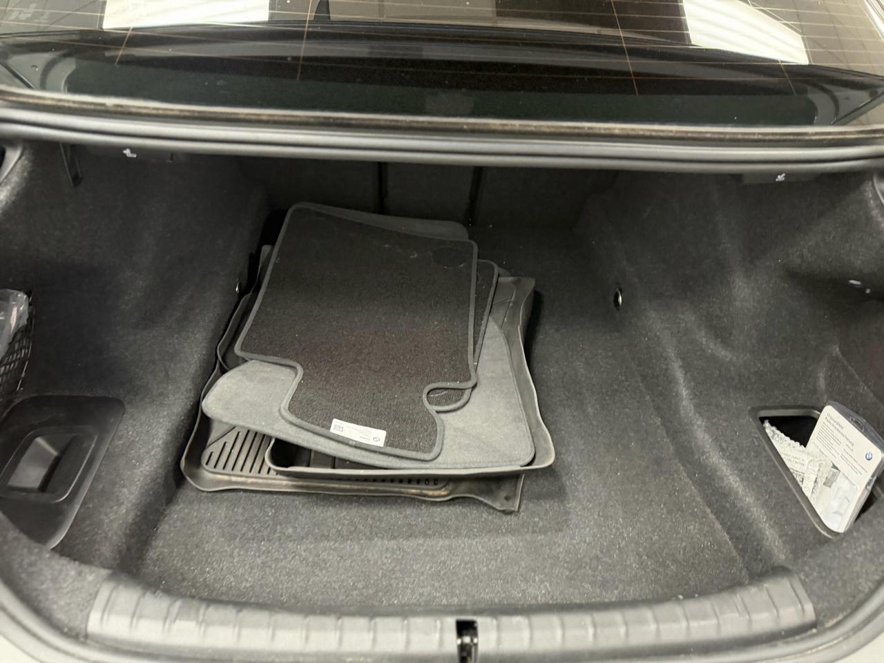 BMW 5-Series 540i xDrive 2023