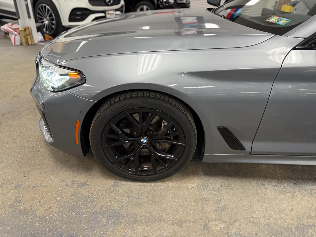 BMW 5-Series 540i xDrive 2023