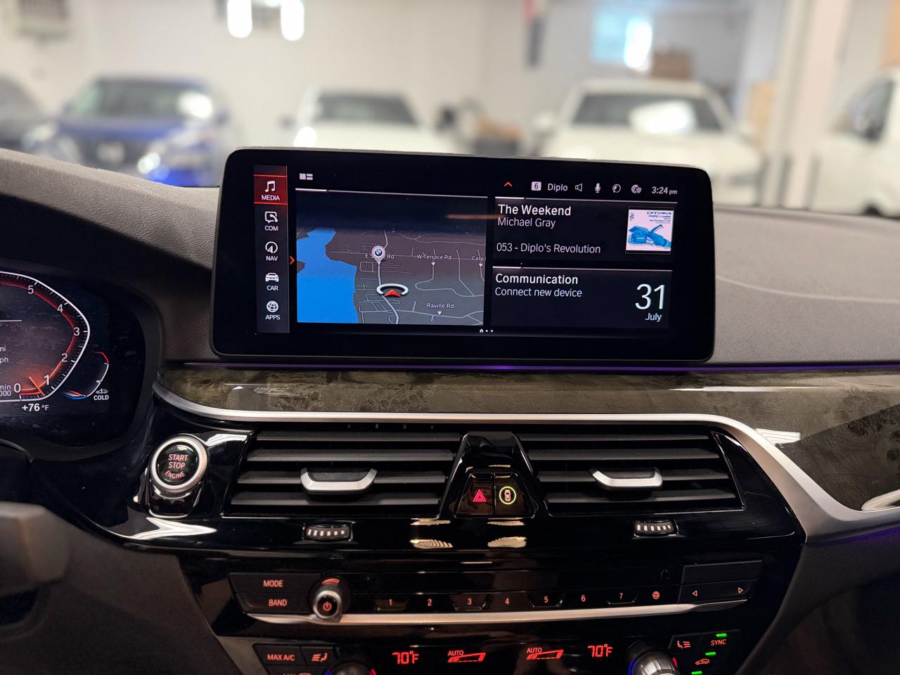 BMW 5-Series 540i xDrive 2023