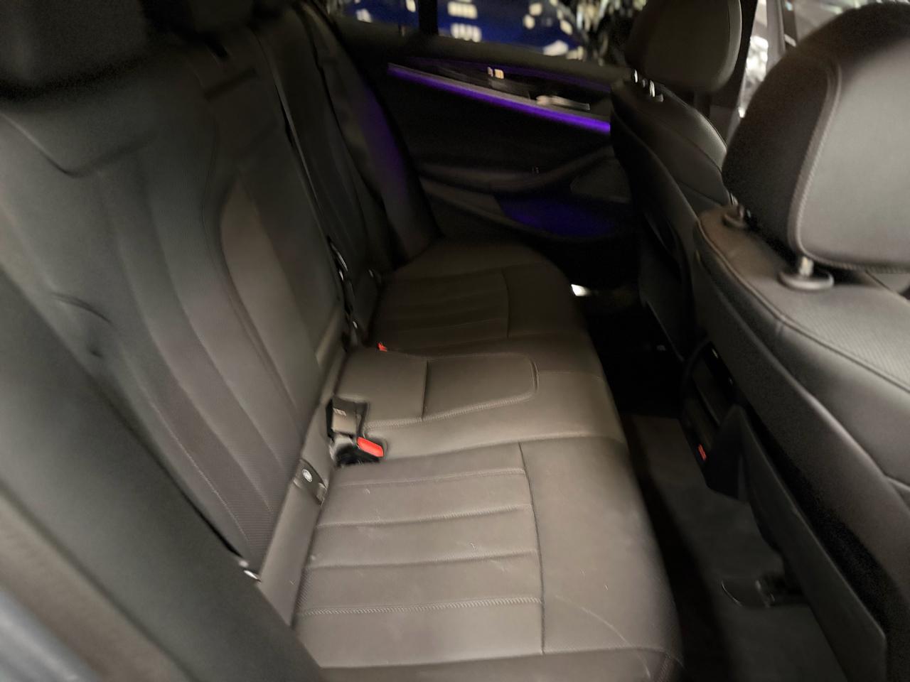 BMW 5-Series 540i xDrive 2023