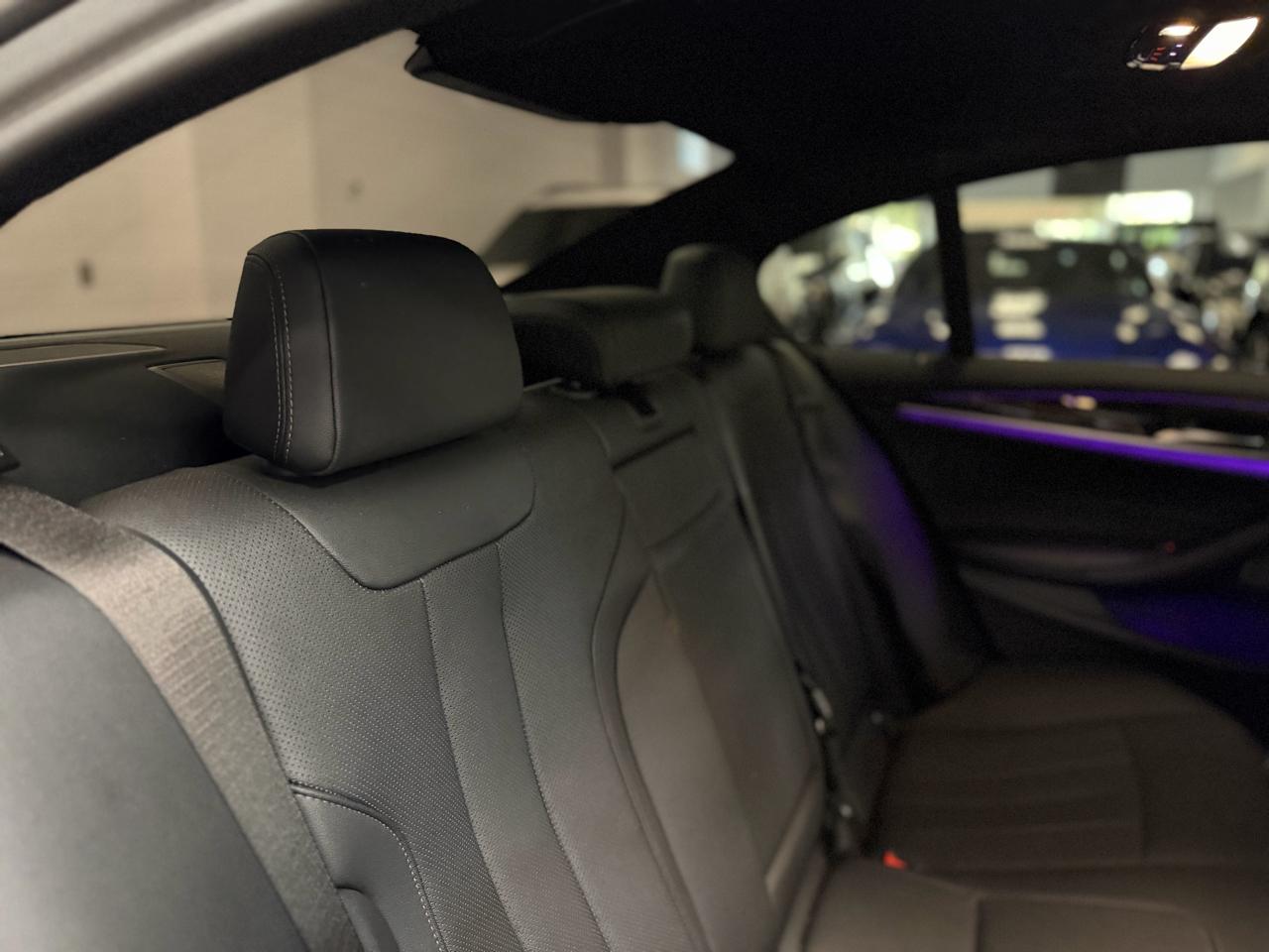 BMW 5-Series 540i xDrive 2023