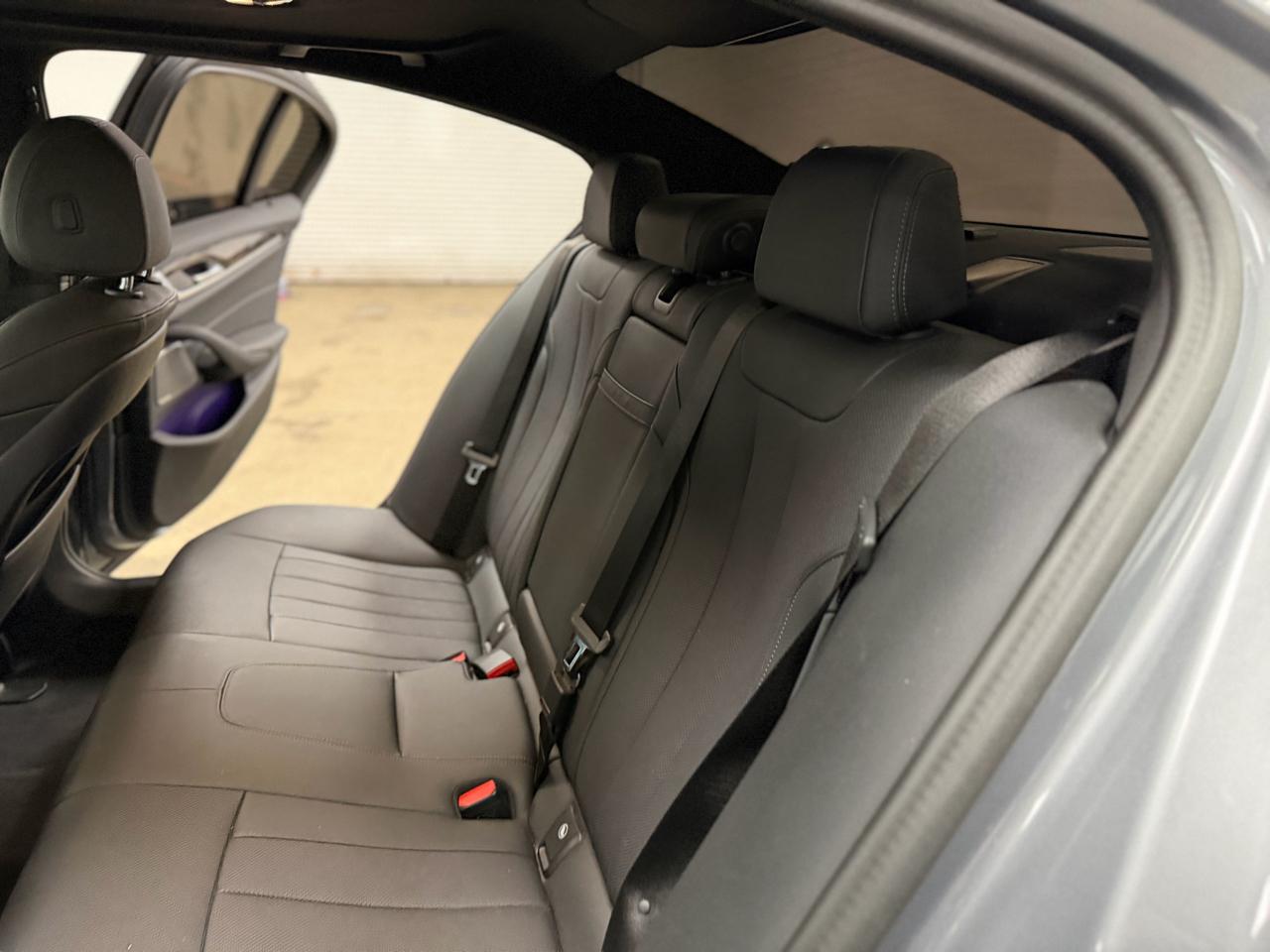 BMW 5-Series 540i xDrive 2023