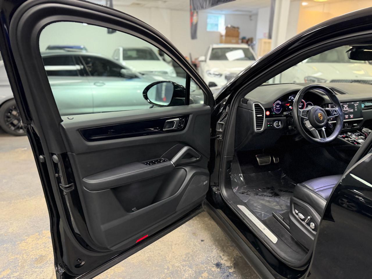 Porsche Cayenne S Coupe 2021