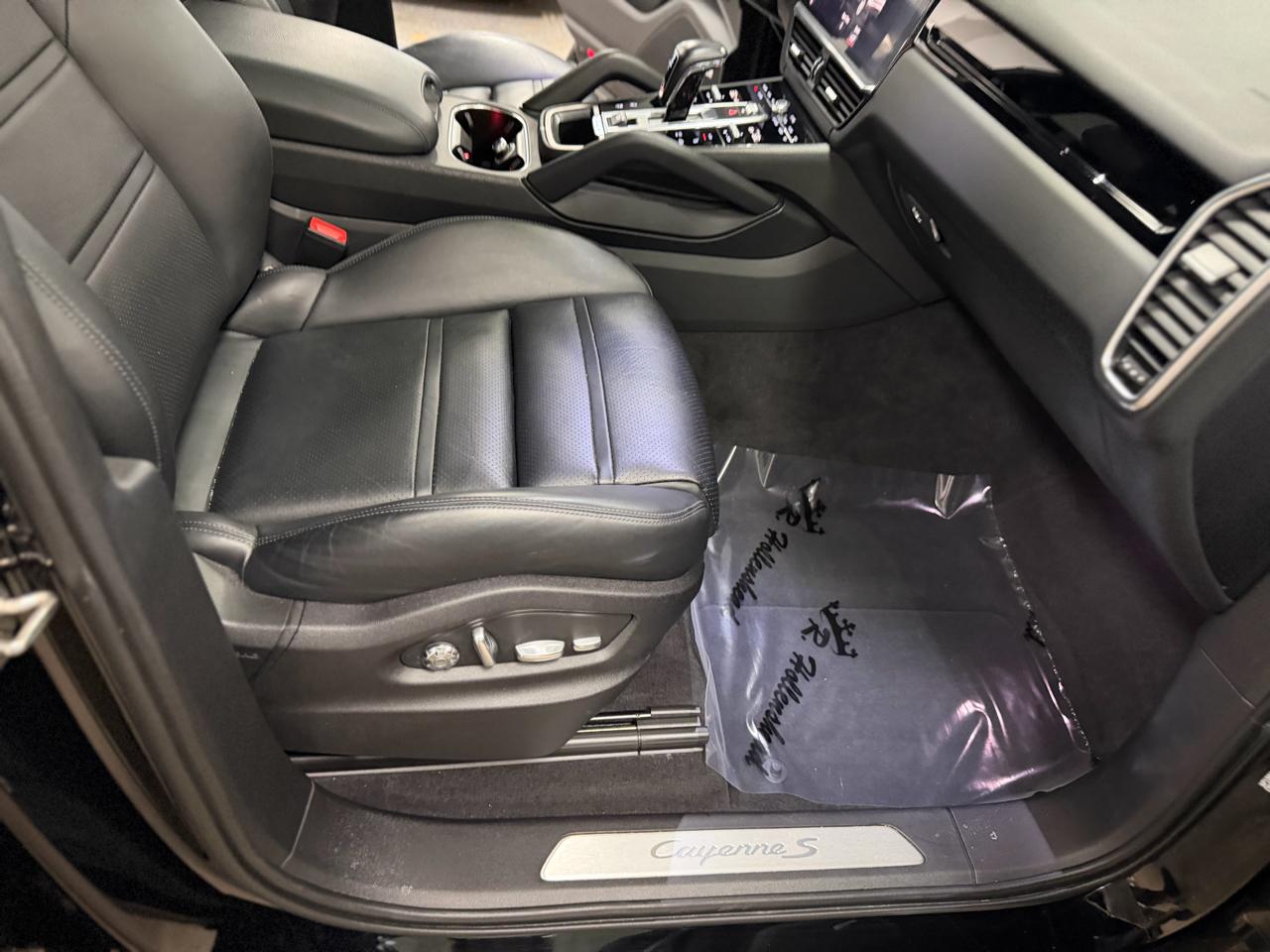 Porsche Cayenne S Coupe 2021