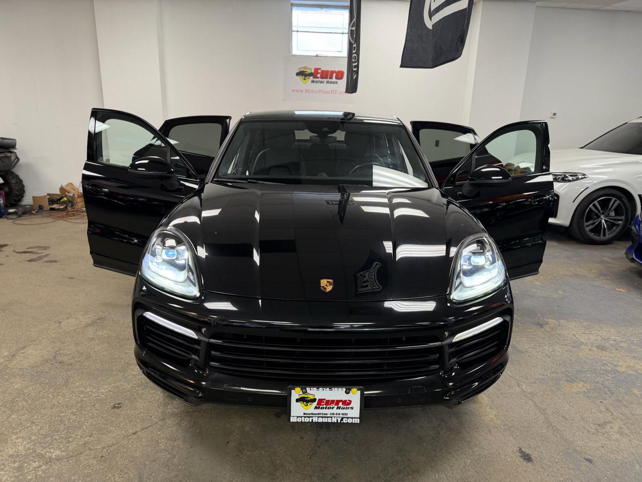 Porsche Cayenne S Coupe 2021