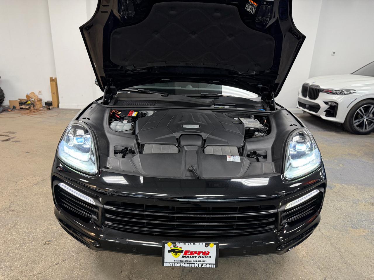 Porsche Cayenne S Coupe 2021