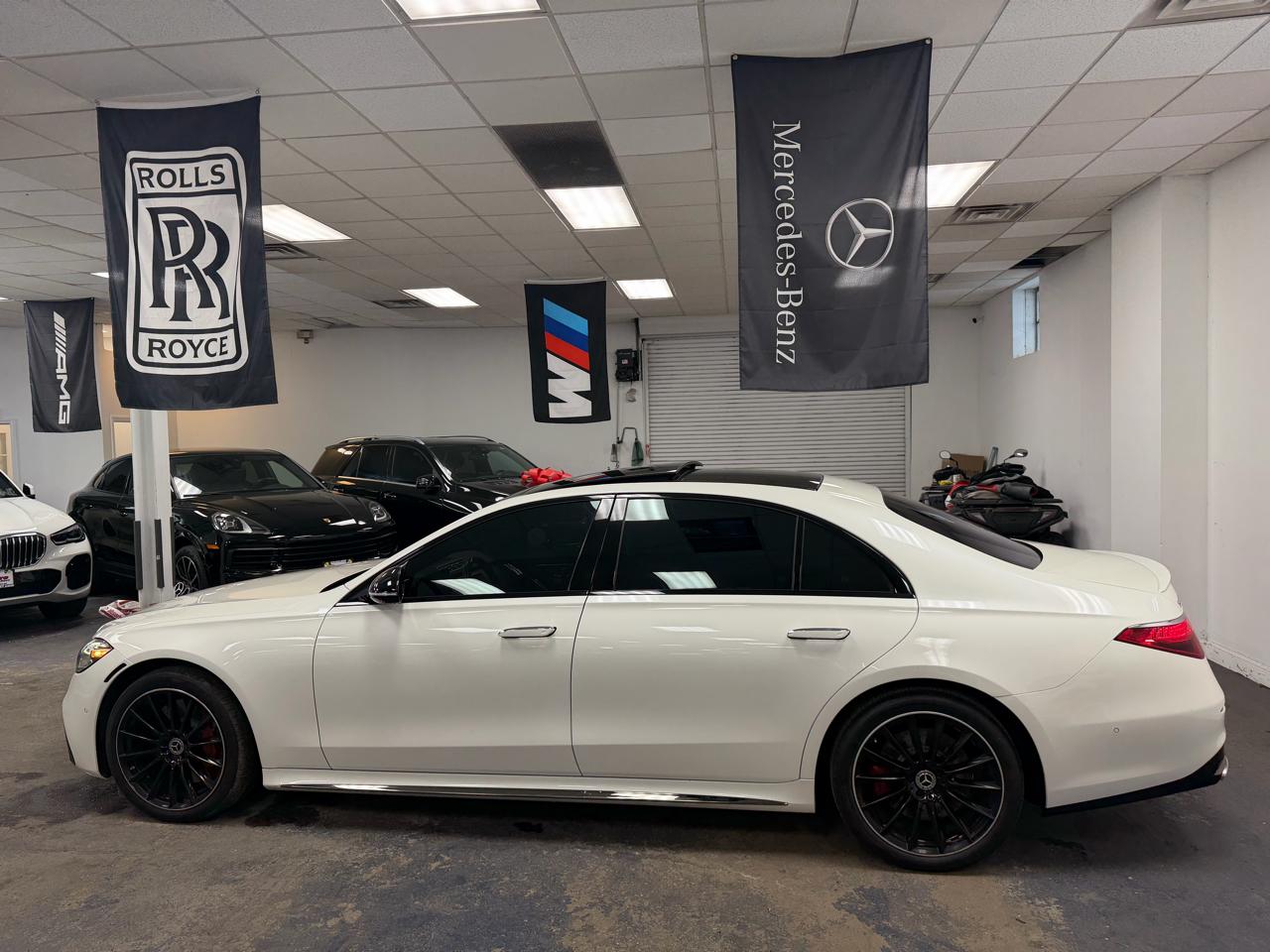 Mercedes-Benz S-Class S500 4MATIC 2023