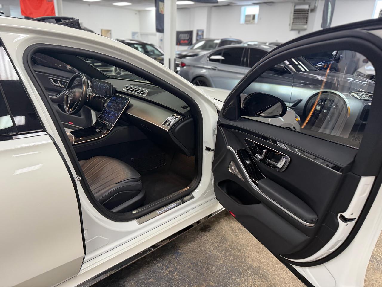 Mercedes-Benz S-Class S500 4MATIC 2023