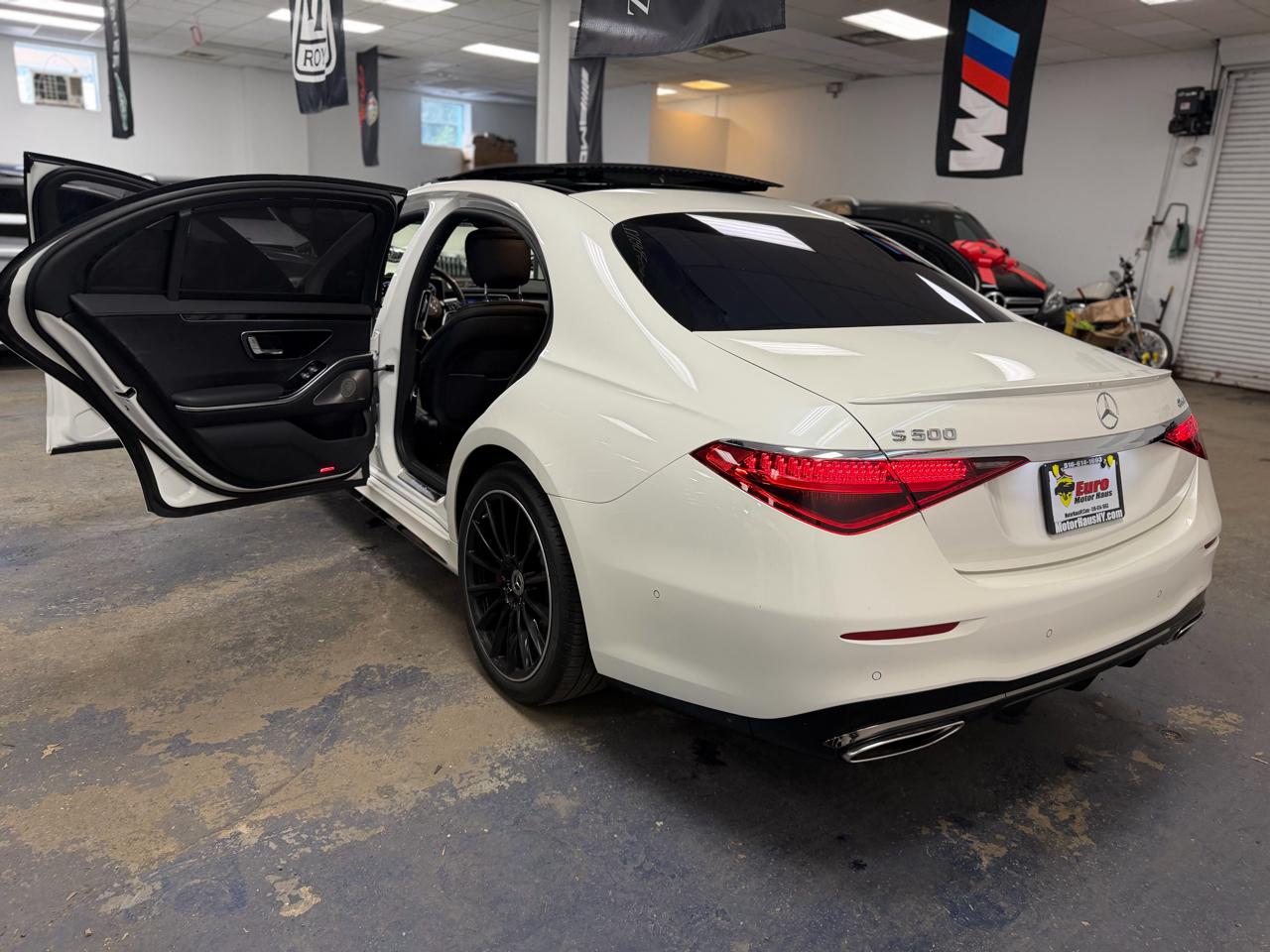 Mercedes-Benz S-Class S500 4MATIC 2023