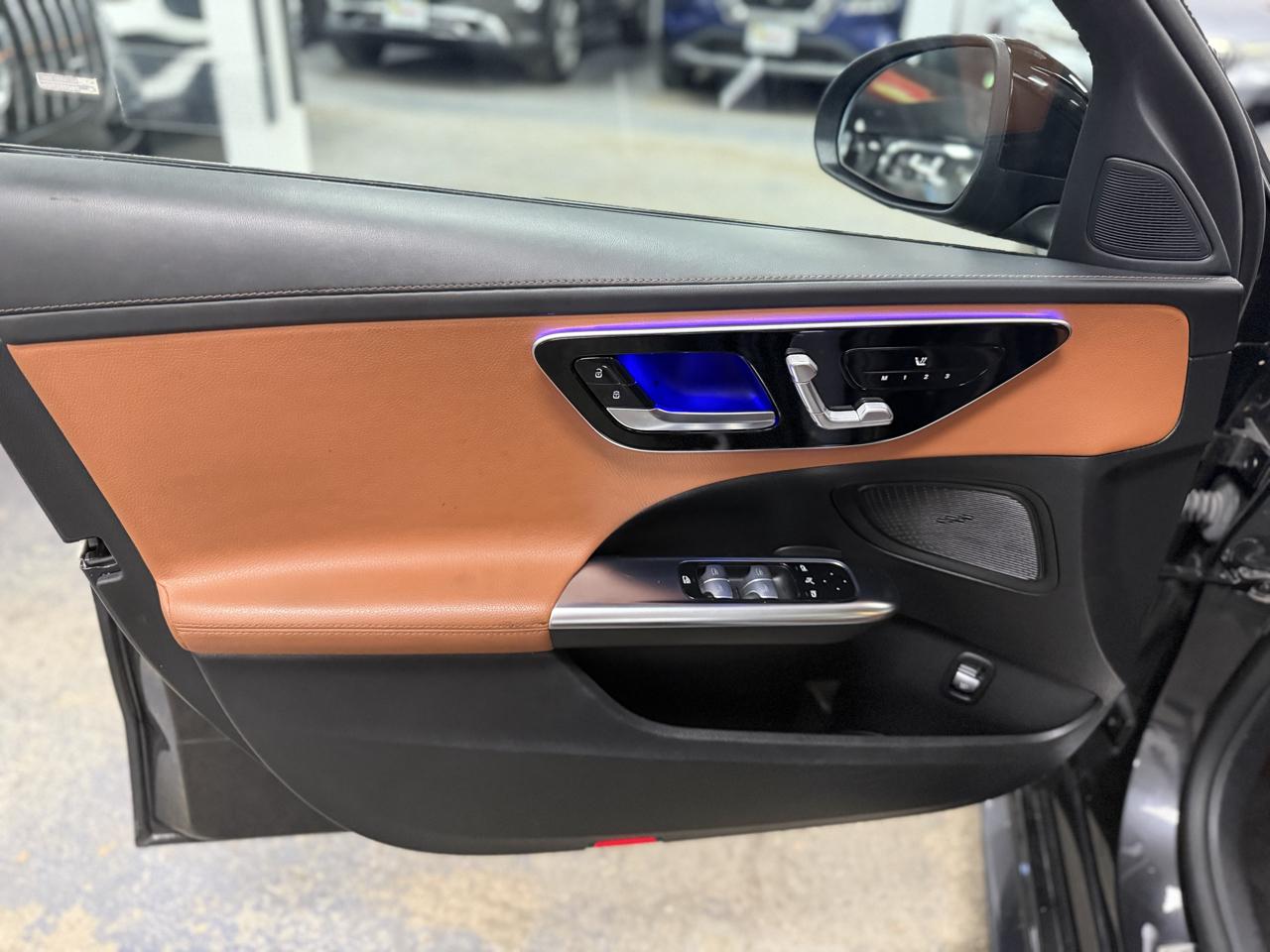 Mercedes-Benz C-Class C300 4MATIC Sedan 2023