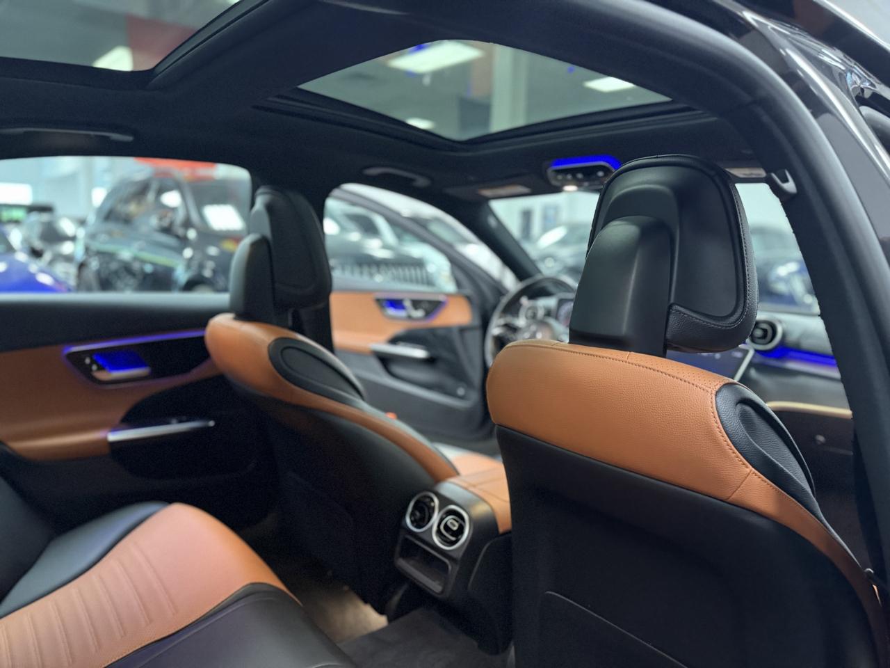 Mercedes-Benz C-Class C300 4MATIC Sedan 2023