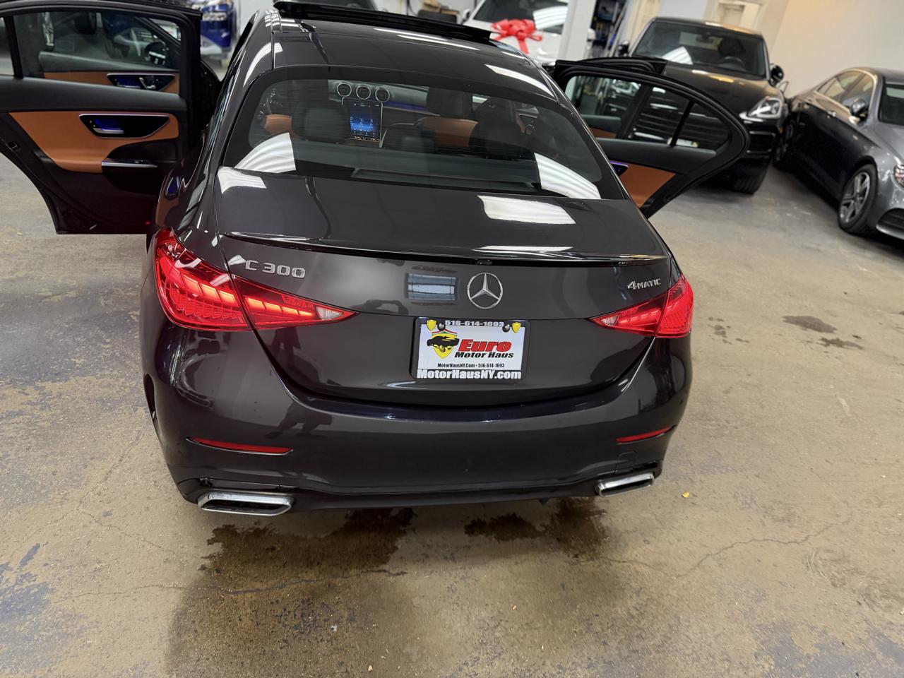 Mercedes-Benz C-Class C300 4MATIC Sedan 2023