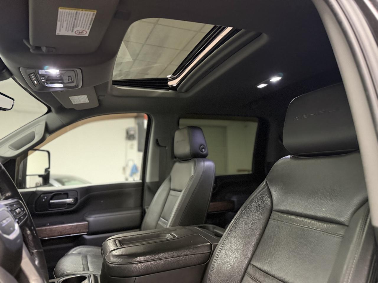 GMC Sierra 3500HD Denali Crew Cab 4WD 2020