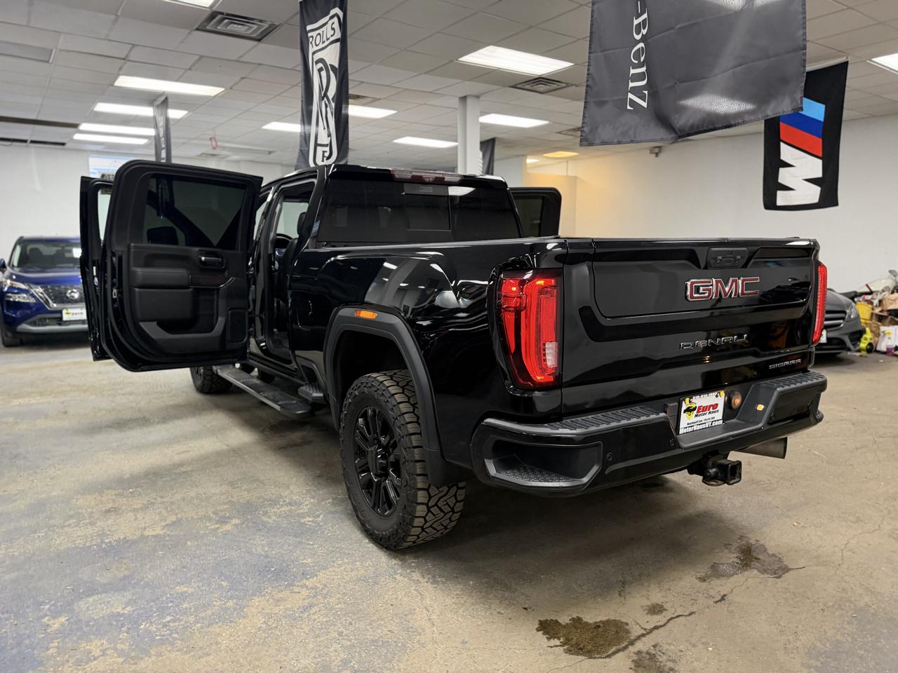 GMC Sierra 3500HD Denali Crew Cab 4WD 2020