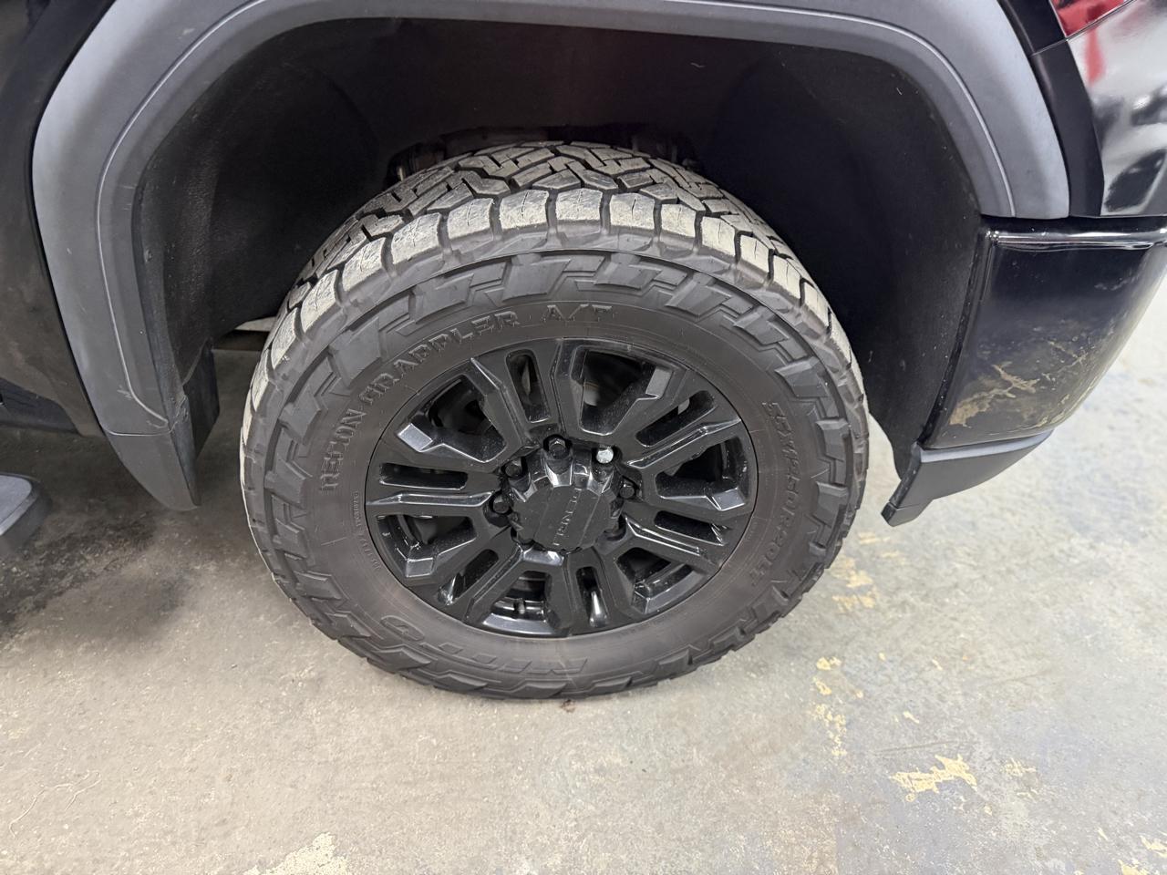 GMC Sierra 3500HD Denali Crew Cab 4WD 2020