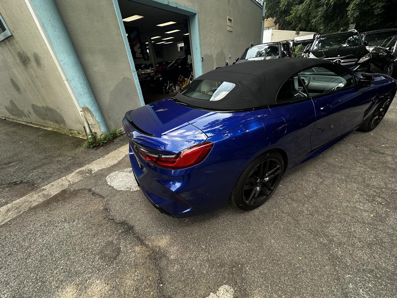 BMW M8 Convertible 2022