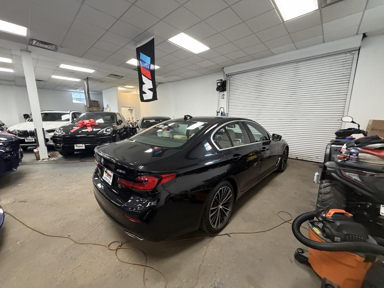 BMW 5-Series 530i xDrive 2022